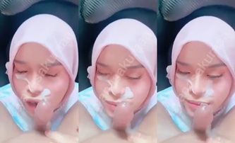 Hijab Nyepongin Pacar Crott Dimuka